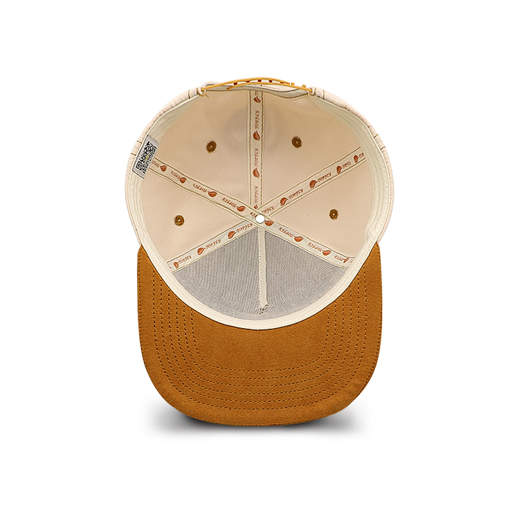 Snapback Elegance: Craft Your Personalized Headgear