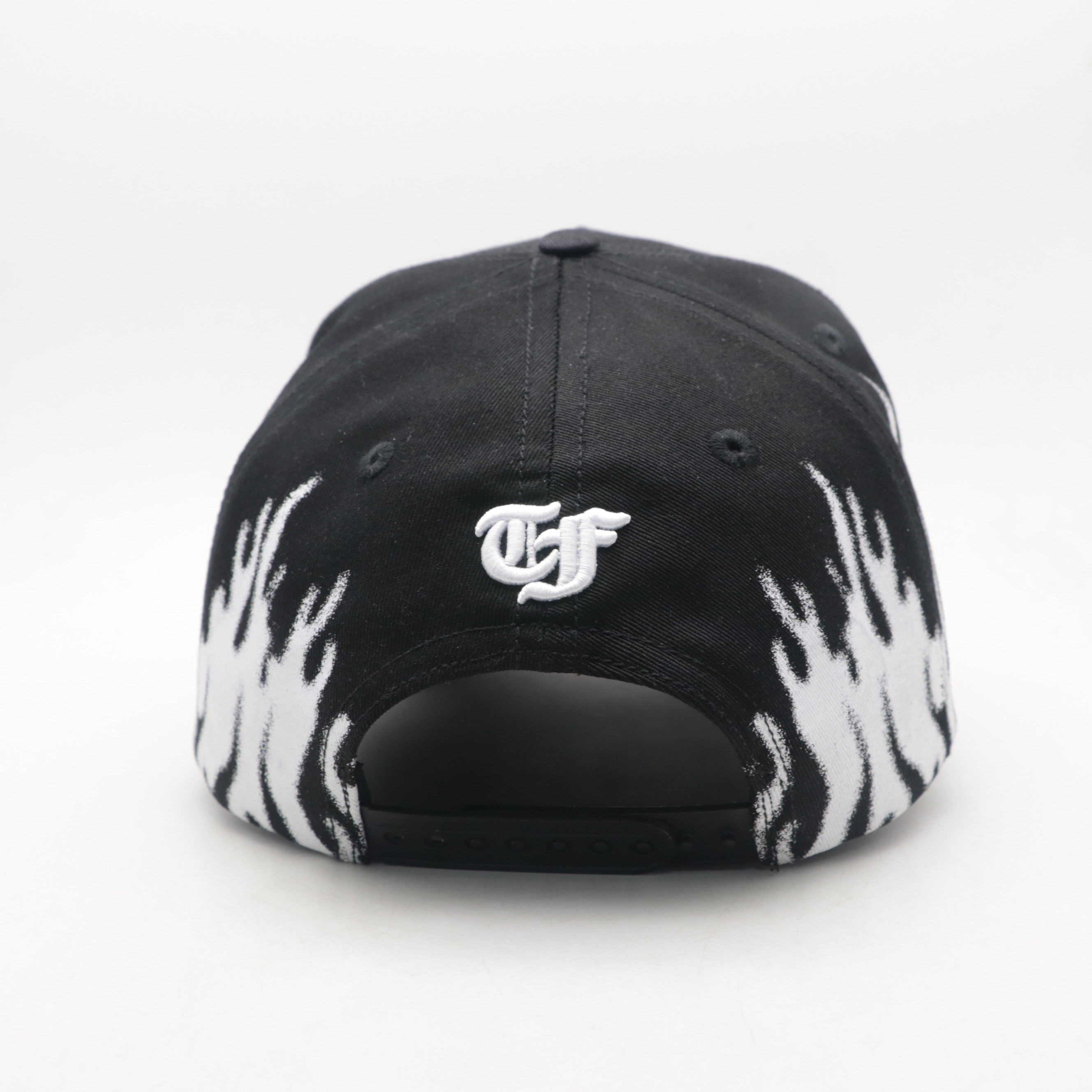 Wholesale 5 Panel Dandy Hats High Quality Black Baseball Cap with Satin Lining and Embroidery Logo 100% Polyester Suede Brim