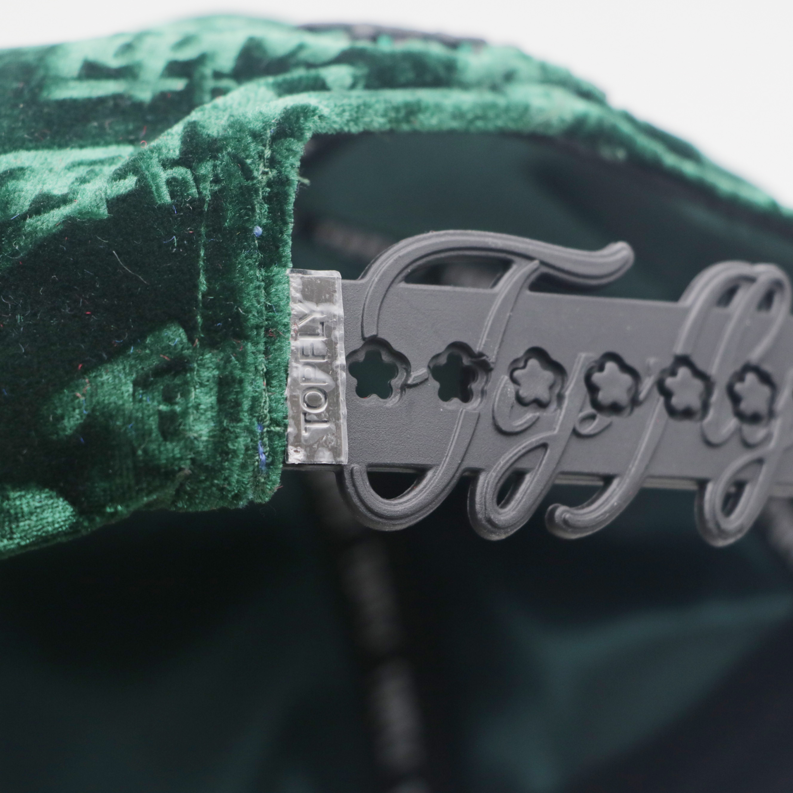 Luxury Dark Green Velvet Baseball Cap With Rhinestone Metal Patch Custom All Over Print Hat