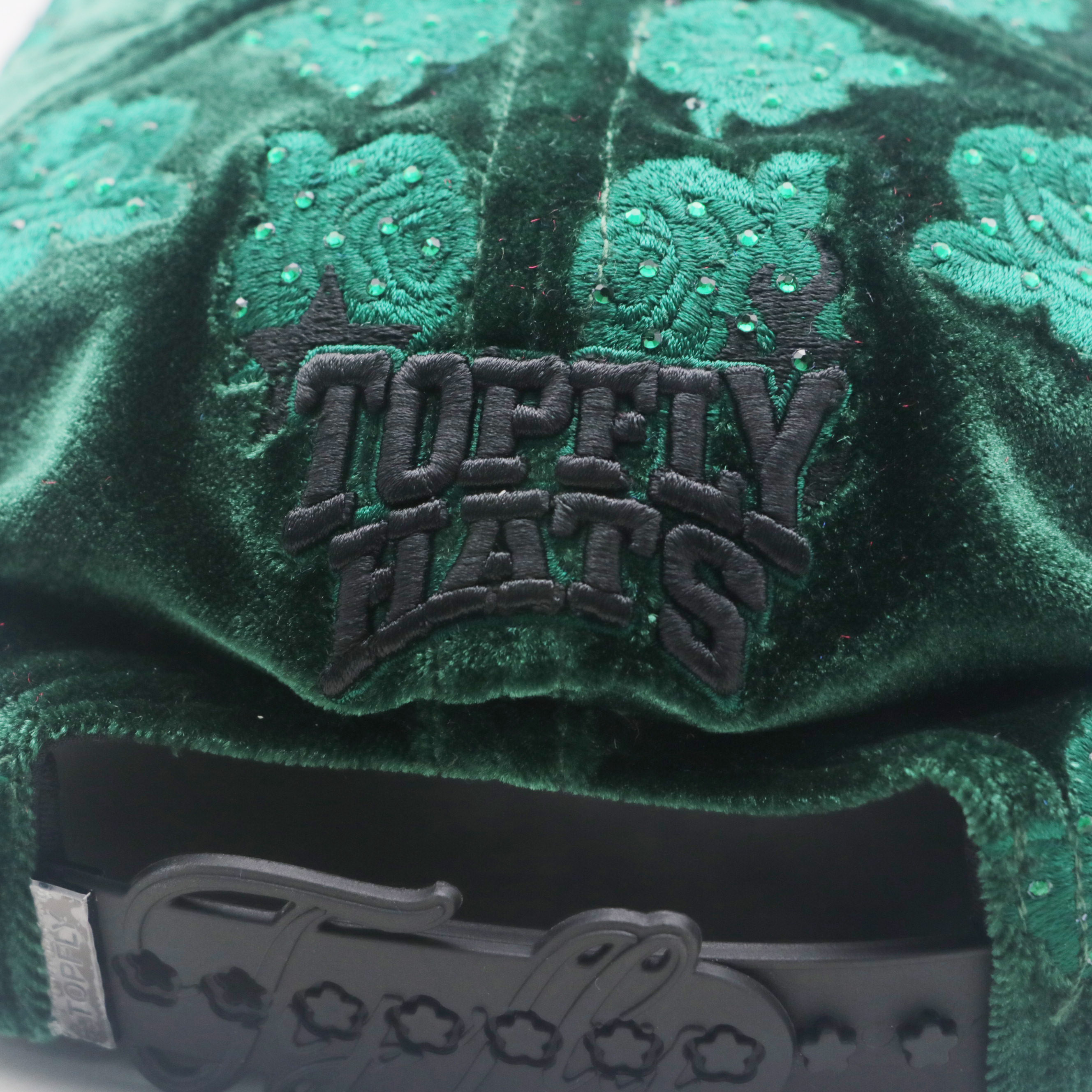 All Over Printed Velvet Trucker Cap Custom Metal Logo Velvet Baseball Hat