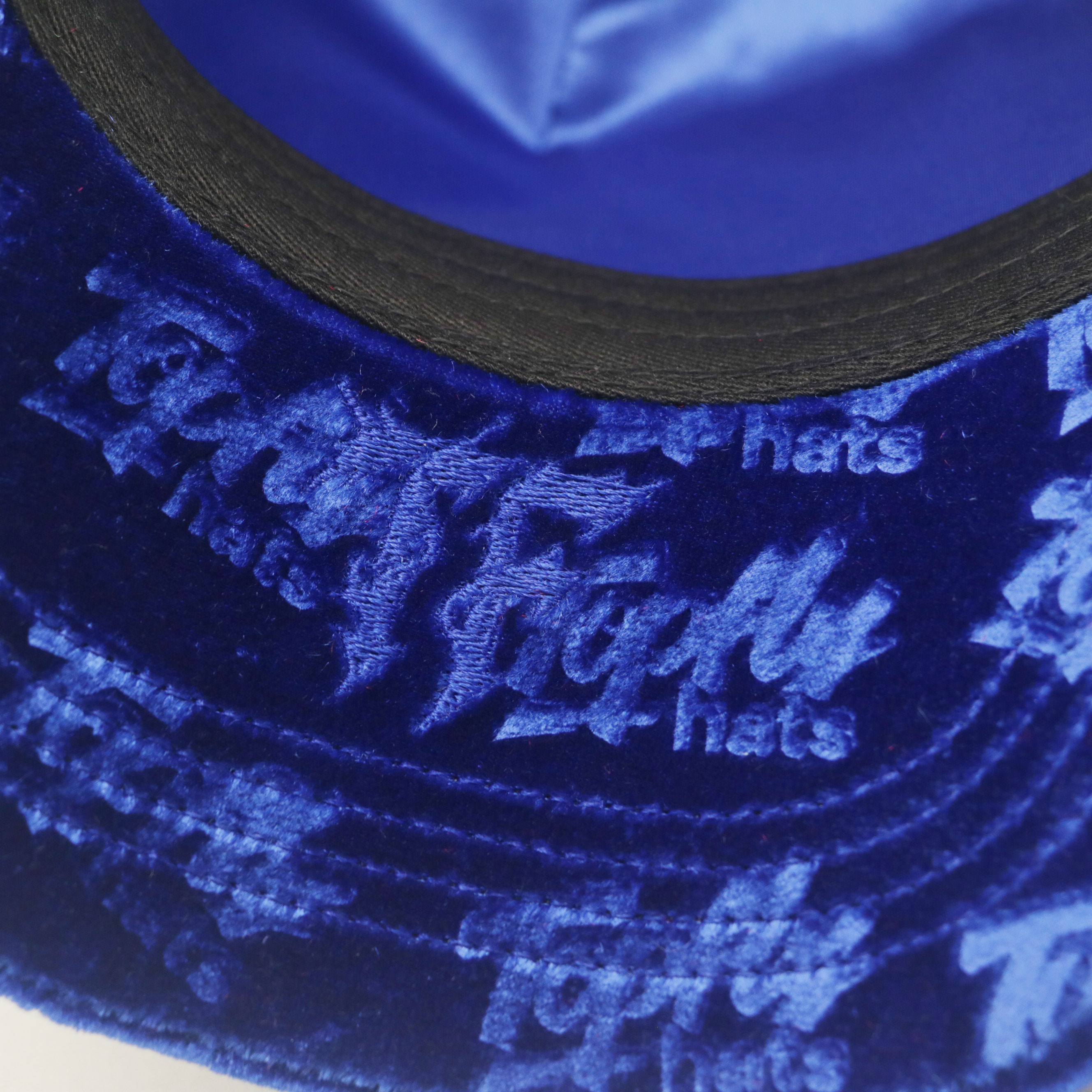 Royal Blue Velvet Trucker Hat All Over Embossed Logo Custom Rhinestone Metal Patch Velvet Baseball Cap For Men Women