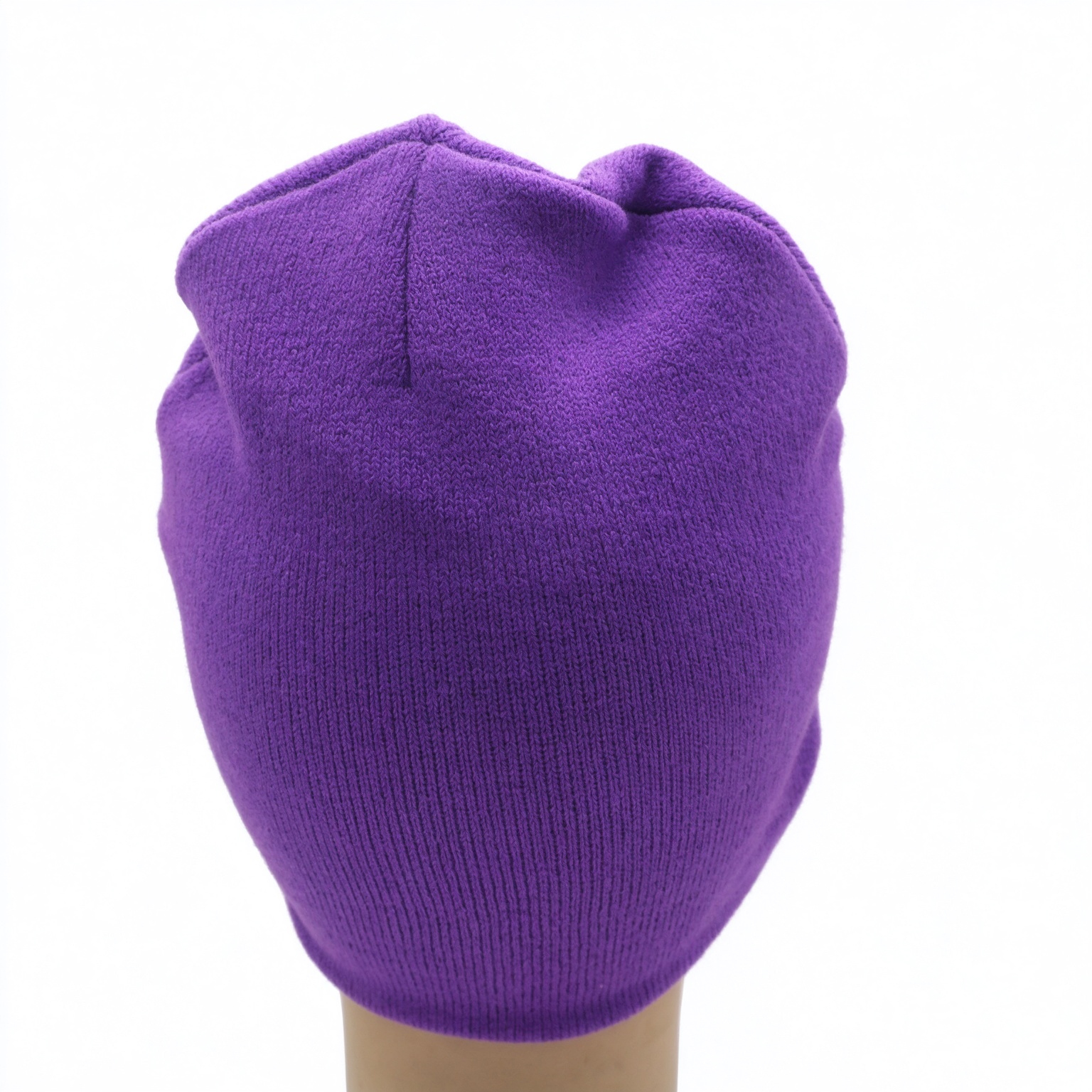 Wholesale Unisex Slouch Knit Beanie Hat Purple Skateboard Jacquard Pattern Beanie With Rhinestone Letter Logo